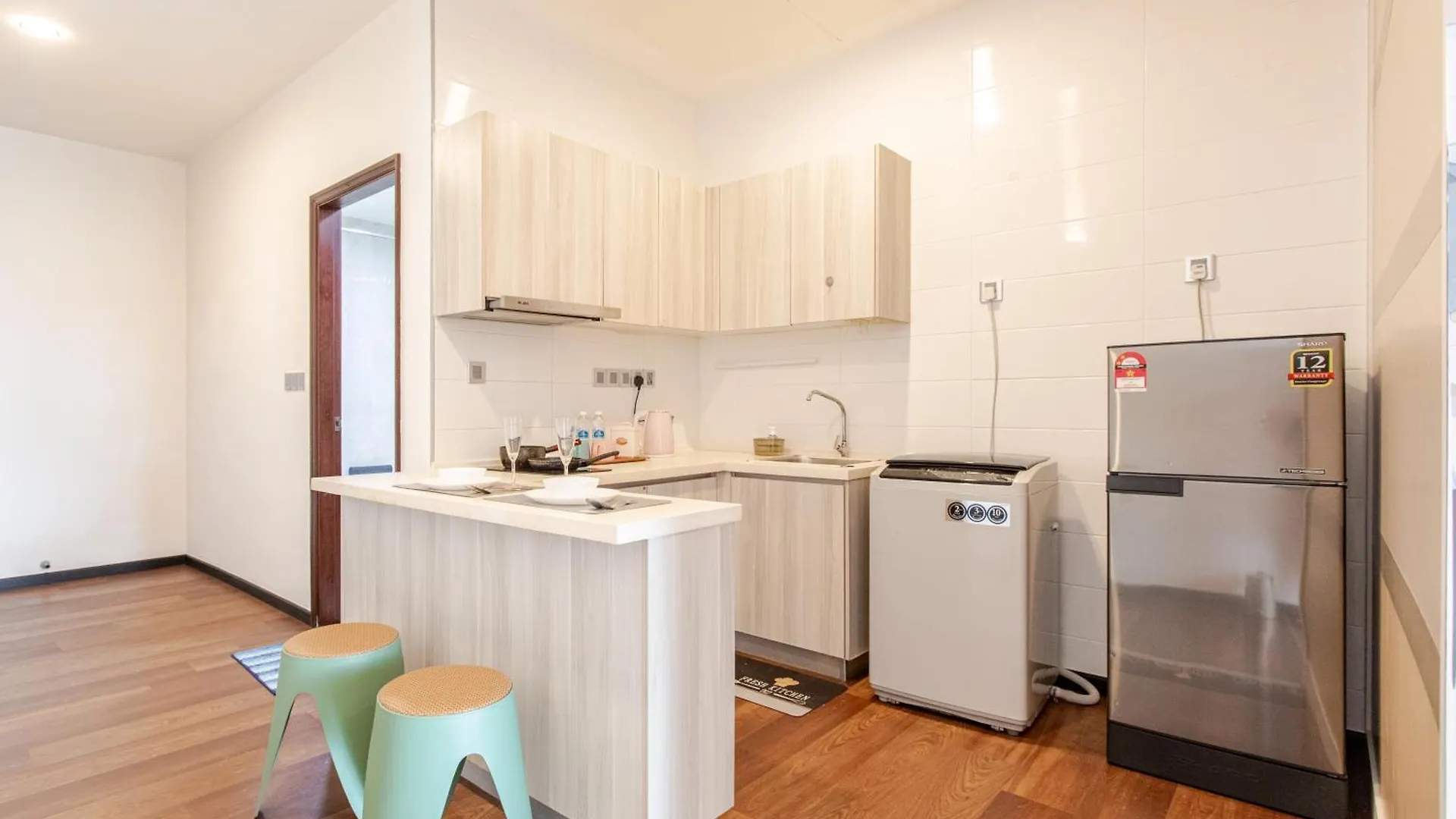 Apartment Paragon Suites Studios With Private Jacuzzi Near Ciq Rts Johor Bahru