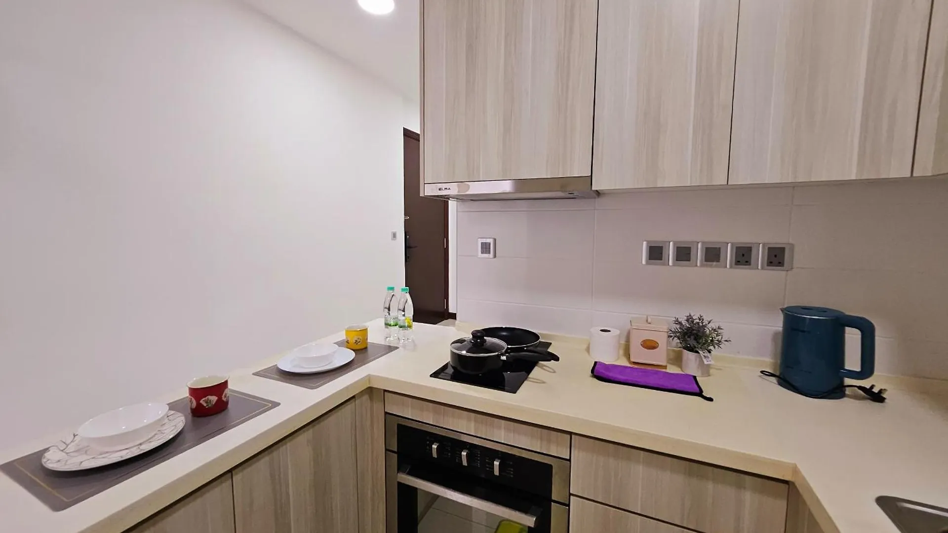 Apartment Paragon Suites Studios With Private Jacuzzi Near Ciq Rts Johor Bahru